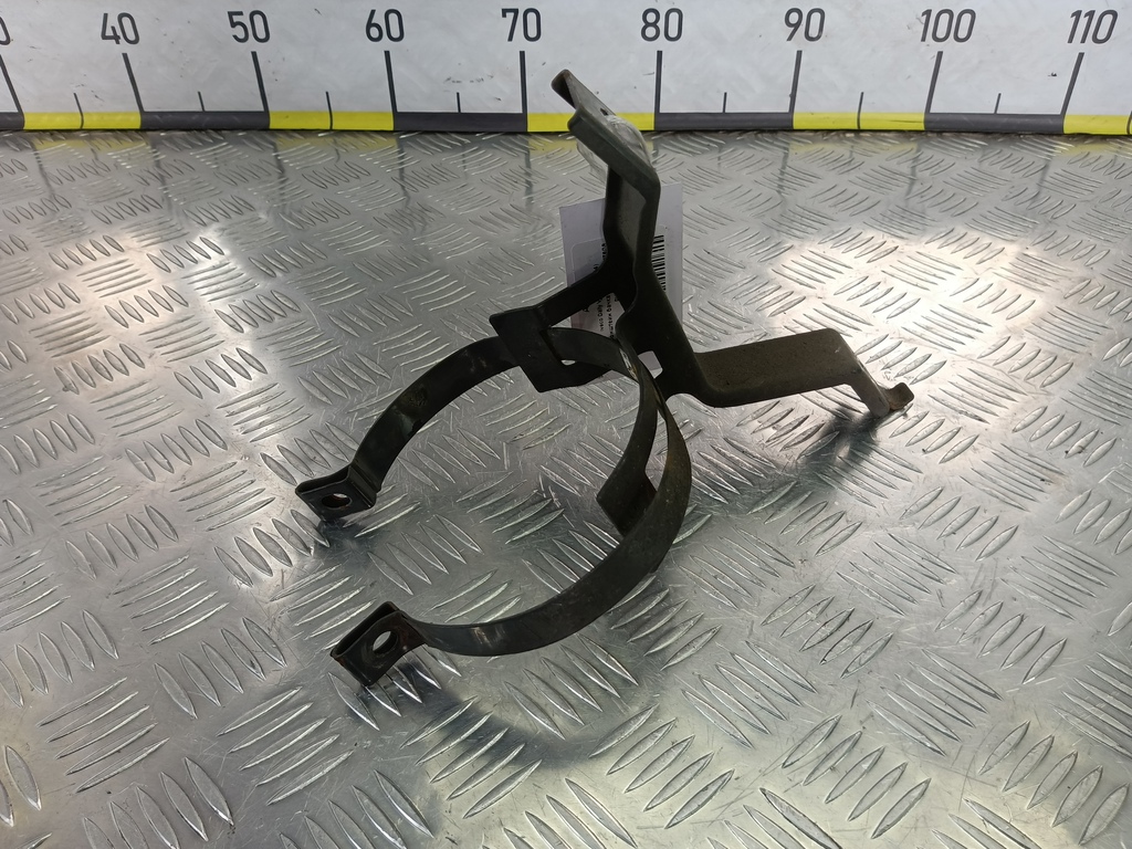 кронштейн бачка гидроусилителя руля Iveco Daily 2.3 D MT (126 л.с.)Daily  V (2011—2014) Пикап 5801355098, 1320 рублей, Москва