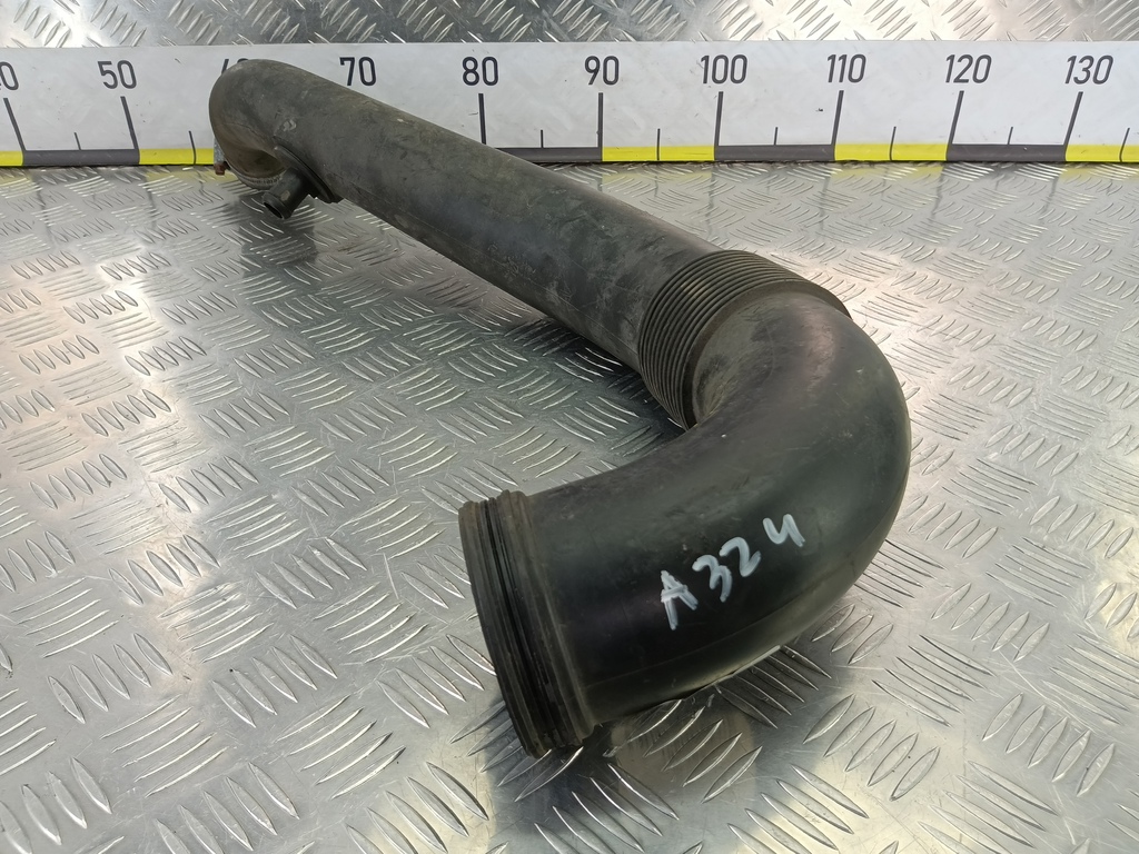 патрубок воздушного фильтра Iveco Daily 2.3 D MT (126 л.с.)Daily  V (2011—2014) Пикап 5801317098, 2700 рублей, Москва