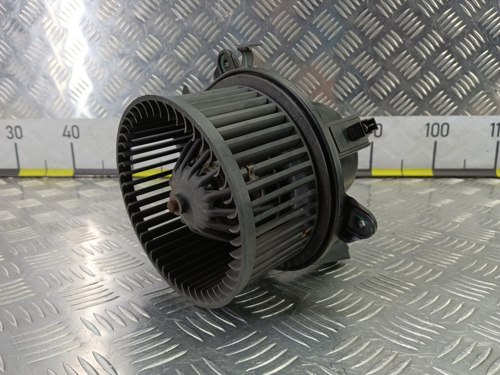 моторчик отопителя Fiat Doblo 1.4 MT (77 л.с.)Doblo  I рестайлинг (2005—2015) Минивэн 46723717, 3850 рублей, Москва