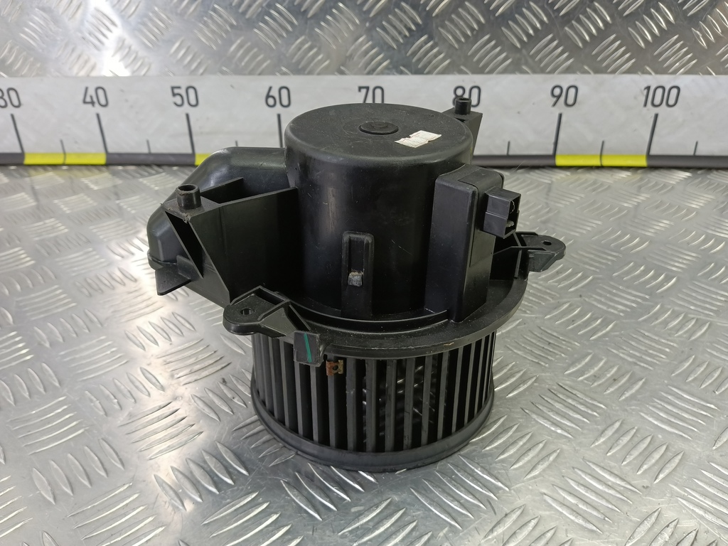 моторчик отопителя Fiat Doblo 1.4 MT (77 л.с.)Doblo  I рестайлинг (2005—2015) Минивэн 46723717, 3850 рублей, Москва