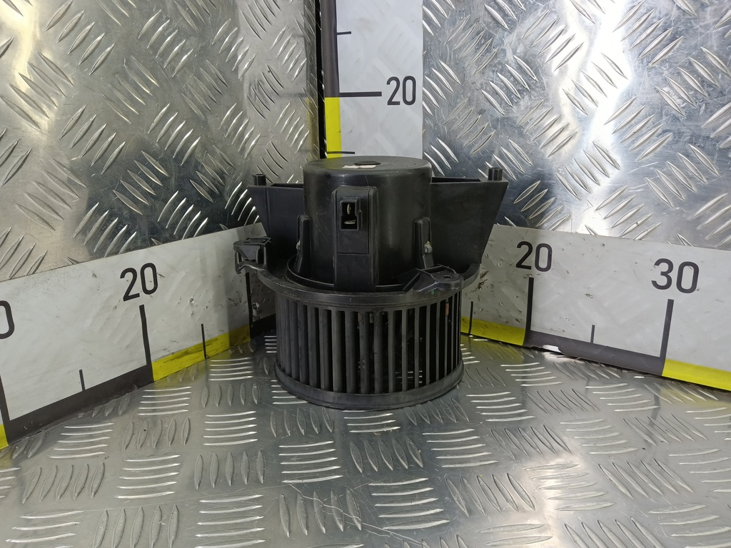 моторчик отопителя Fiat Doblo 1.4 MT (77 л.с.)Doblo  I рестайлинг (2005—2015) Минивэн 46723717, 3850 рублей, Москва