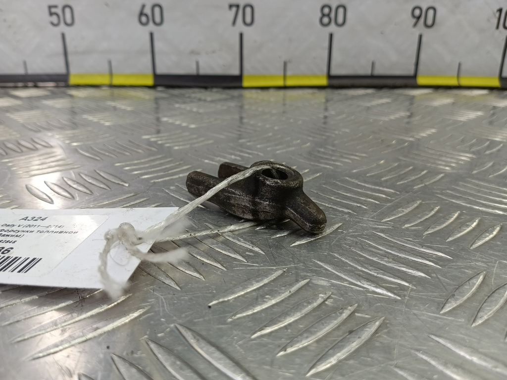 кронштейн форсунки топливной (зажим) Iveco Daily 2.3 D MT (126 л.с.)Daily  V (2011—2014) Пикап 504382848, 980 рублей, Москва