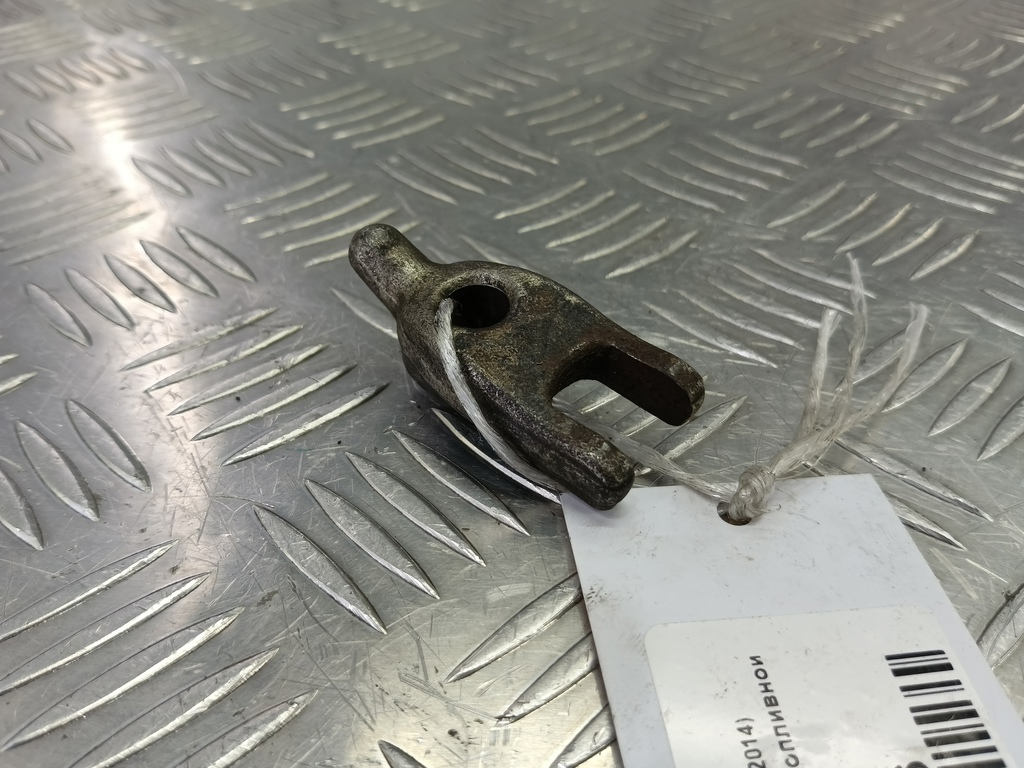 кронштейн форсунки топливной (зажим) Iveco Daily 2.3 D MT (126 л.с.)Daily  V (2011—2014) Пикап 504382848, 980 рублей, Москва