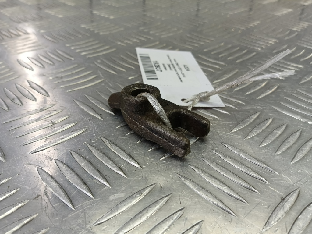 кронштейн форсунки топливной (зажим) Iveco Daily 2.3 D MT (126 л.с.)Daily  V (2011—2014) Пикап 504382848, 980 рублей, Москва