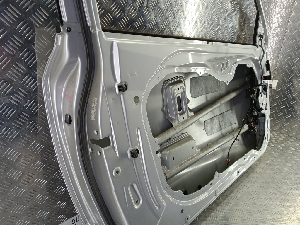 дверь Kia Ceed  76003-1H300, 11210 рублей, Москва