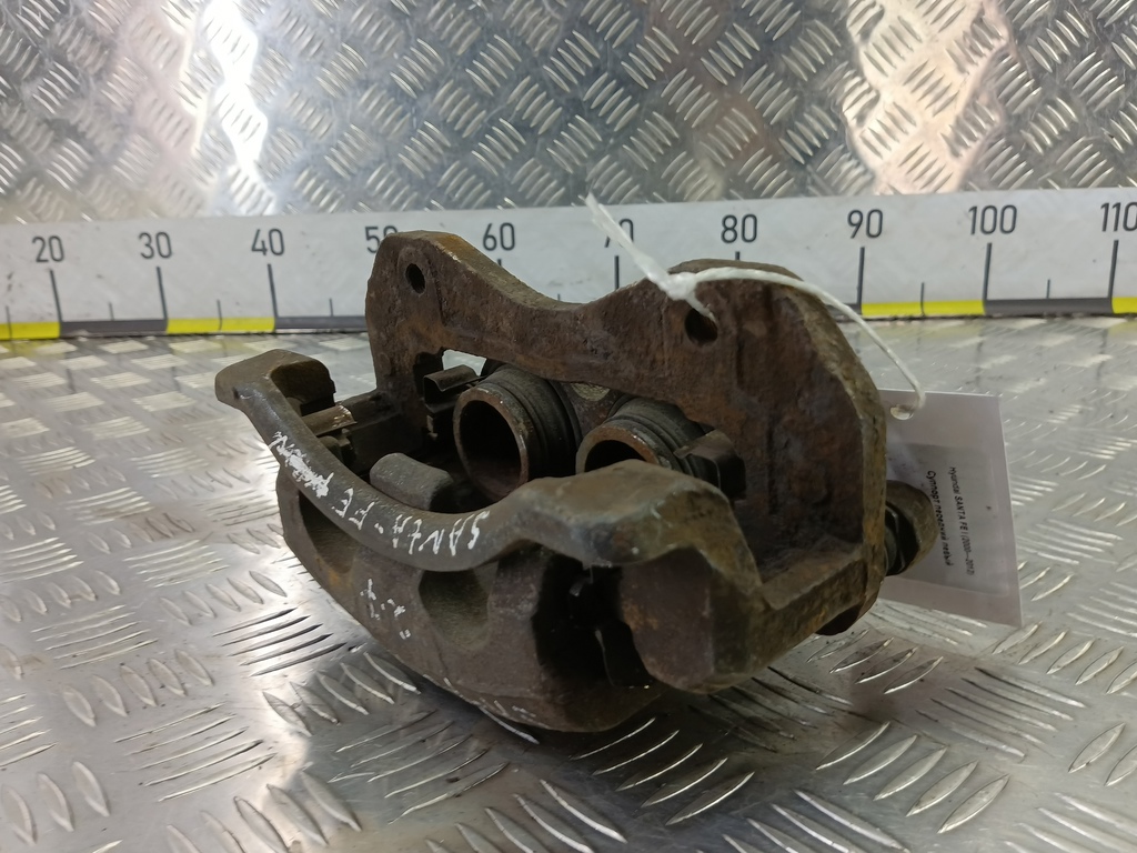 суппорт Hyundai SANTA FE  5811026120, 4660 рублей, Москва