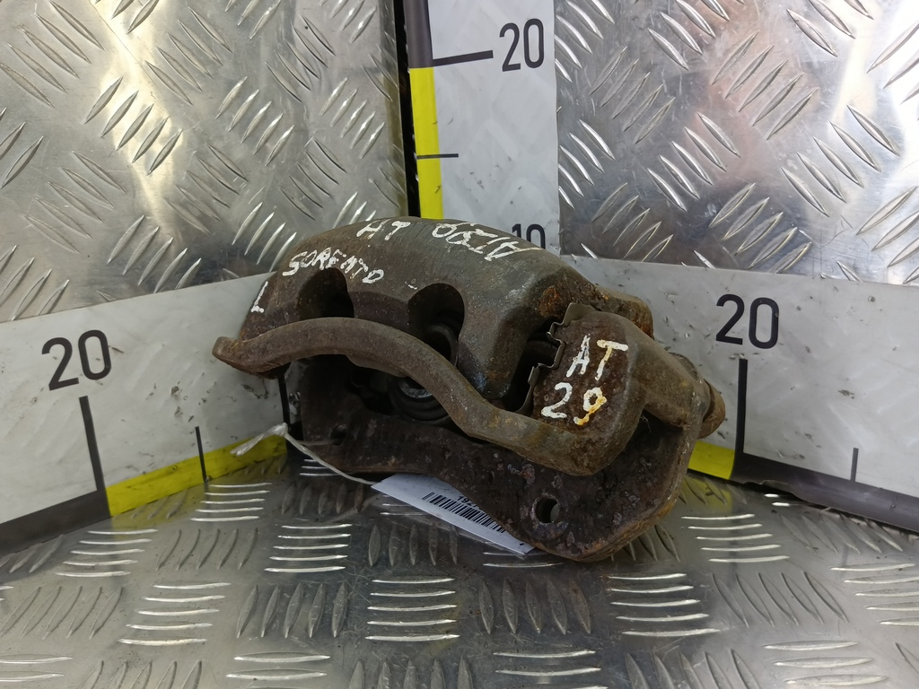 суппорт Kia SORENTO  581103E100, 1670 рублей, Москва