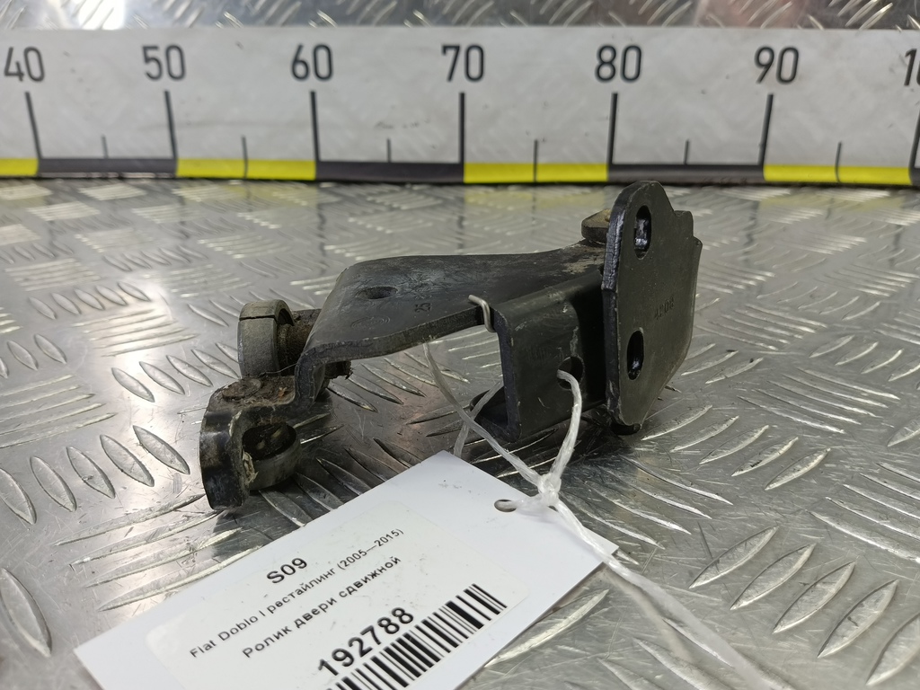 ролик двери сдвижной Fiat Doblo 1.4 MT (77 л.с.)Doblo  I рестайлинг (2005—2015) Минивэн 46843005, 1320 рублей, Москва