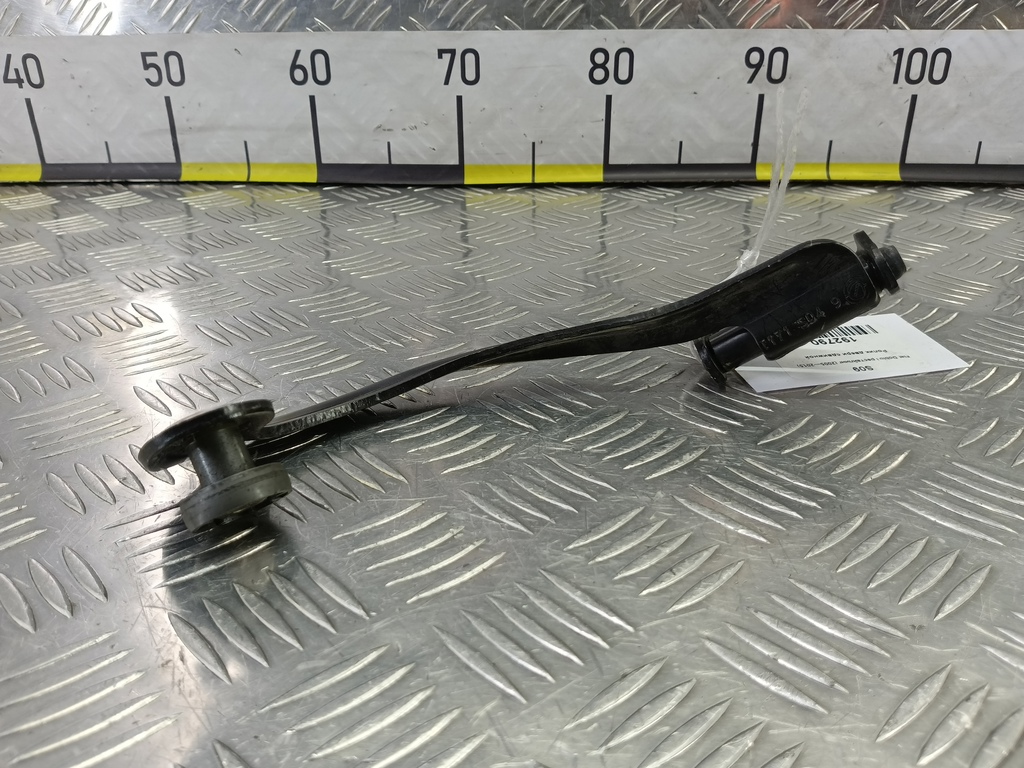 ролик двери сдвижной Fiat Doblo 1.4 MT (77 л.с.)Doblo  I рестайлинг (2005—2015) Минивэн 51731619, 750 рублей, Москва