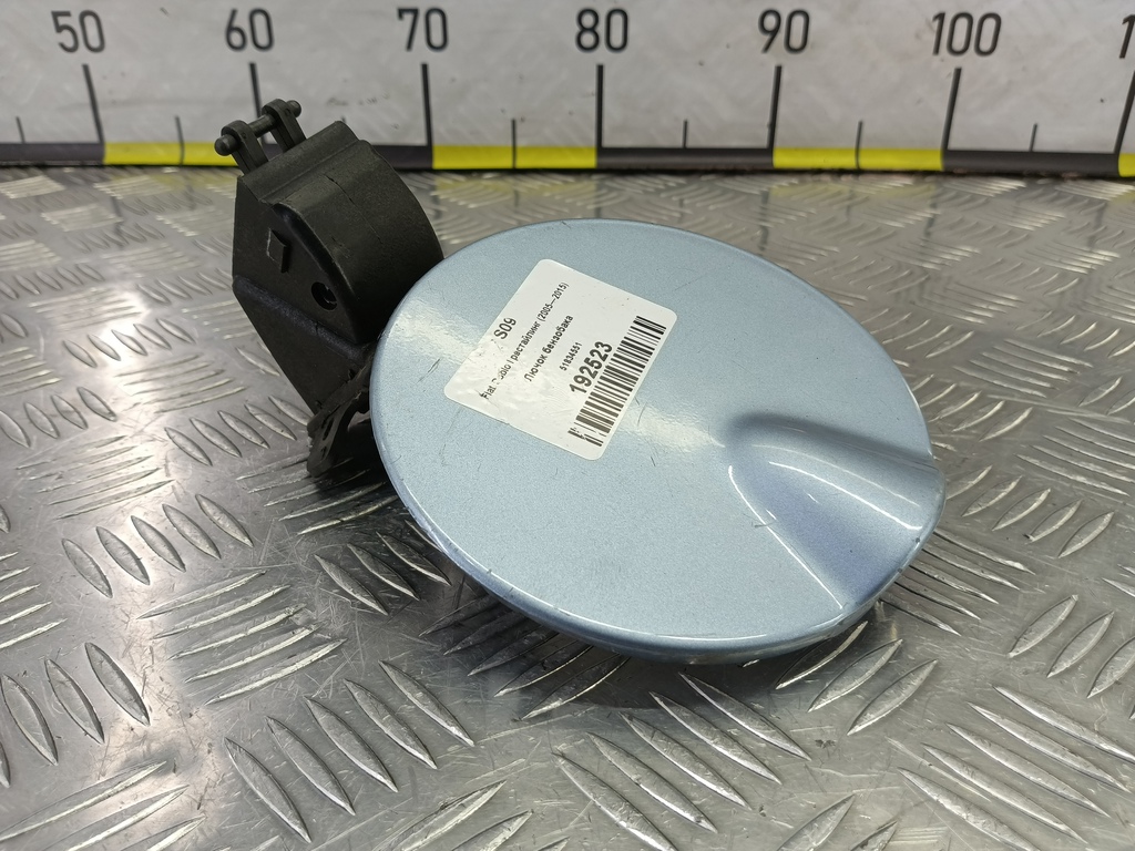 лючок бензобака Fiat Doblo 1.4 MT (77 л.с.)Doblo  I рестайлинг (2005—2015) Минивэн 51834551, 630 рублей, Москва