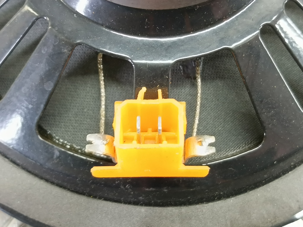 динамик музыкальный Fiat Doblo 1.4 MT (77 л.с.)Doblo  I рестайлинг (2005—2015) Минивэн 51740459, 750 рублей, Москва