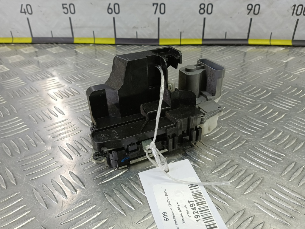 замок двери сдвижной Fiat Doblo 1.4 MT (77 л.с.)Doblo  I рестайлинг (2005—2015) Минивэн 51709196, 10290 рублей, Москва