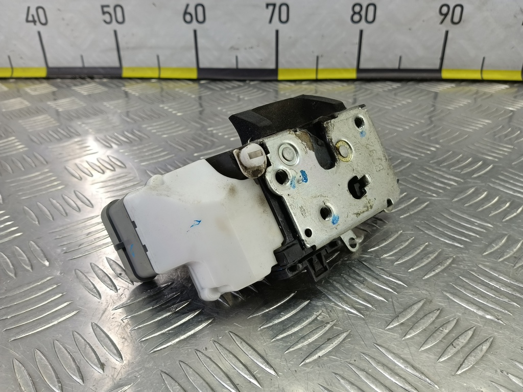 замок двери сдвижной Fiat Doblo 1.4 MT (77 л.с.)Doblo  I рестайлинг (2005—2015) Минивэн 51709196, 10290 рублей, Москва