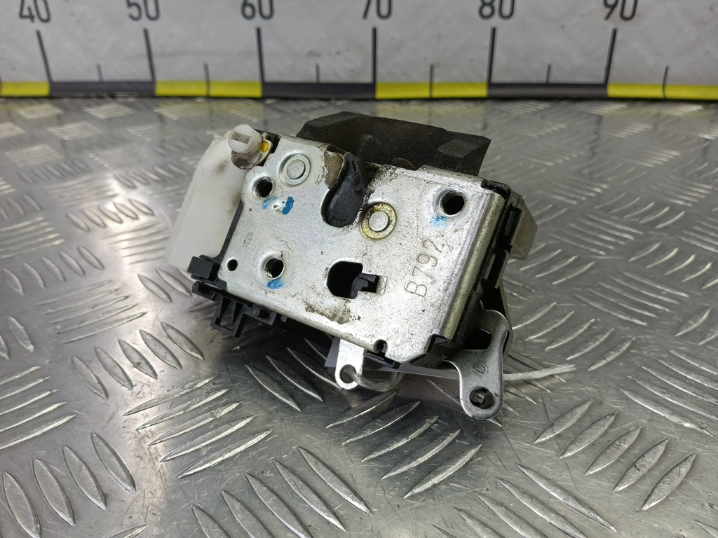 замок двери сдвижной Fiat Doblo 1.4 MT (77 л.с.)Doblo  I рестайлинг (2005—2015) Минивэн 51709196, 10290 рублей, Москва