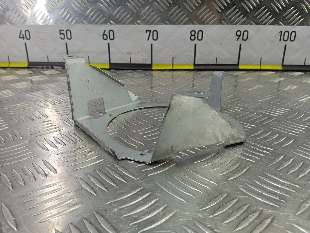 кронштейн динамика музыкального Fiat Doblo 1.4 MT (77 л.с.)Doblo  I рестайлинг (2005—2015) Минивэн 51845518, 860 рублей, Москва