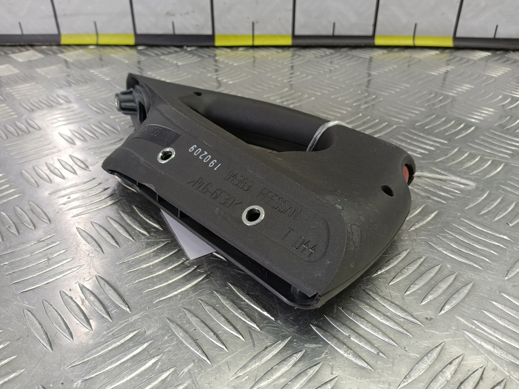 ручка двери внутренняя Fiat Doblo 1.4 MT (77 л.с.)Doblo  I рестайлинг (2005—2015) Минивэн 735404768, 750 рублей, Москва