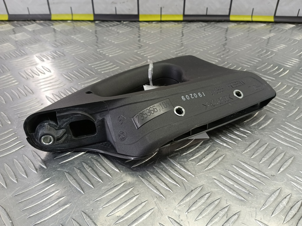 ручка двери внутренняя Fiat Doblo 1.4 MT (77 л.с.)Doblo  I рестайлинг (2005—2015) Минивэн 735404768, 750 рублей, Москва