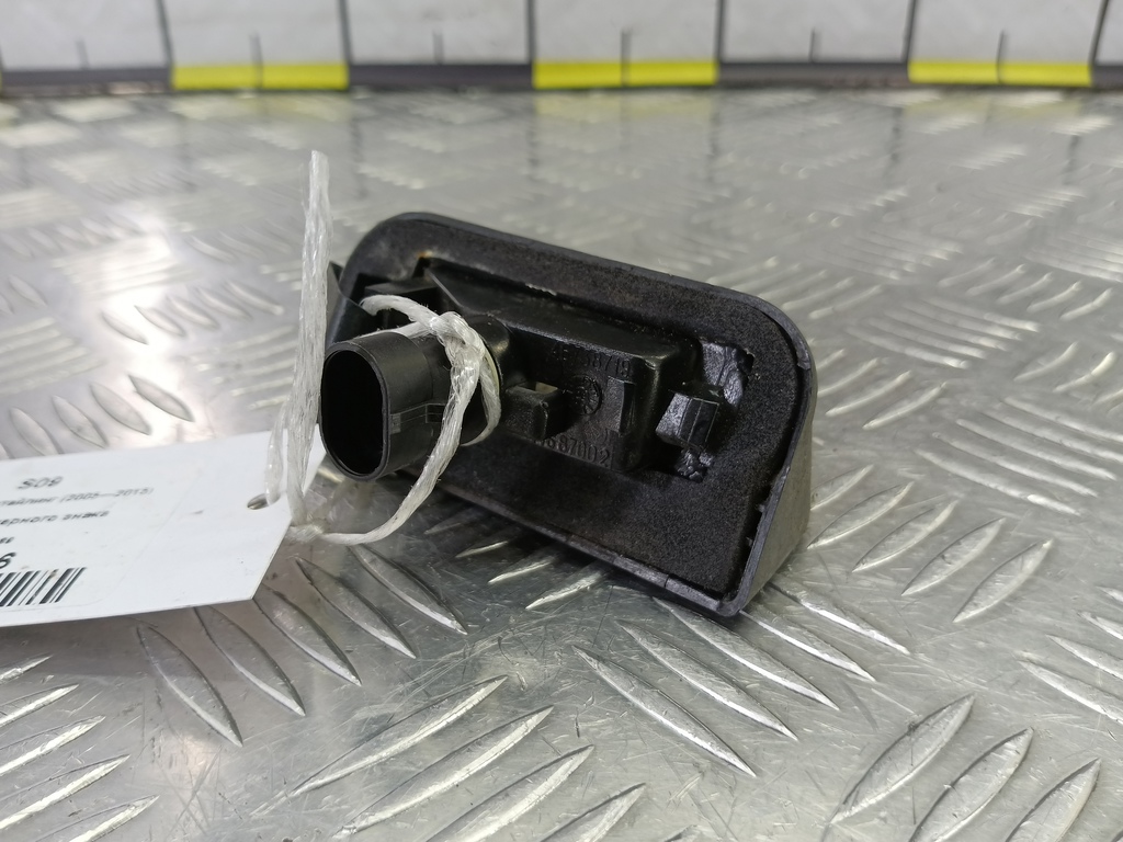 фонарь номерного знака Fiat Doblo 1.4 MT (77 л.с.)Doblo  I рестайлинг (2005—2015) Минивэн 46814089, 520 рублей, Москва