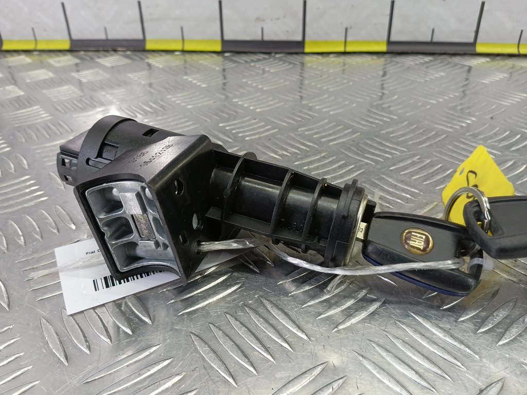 замок зажигания Fiat Doblo 1.4 MT (77 л.с.)Doblo  I рестайлинг (2005—2015) Минивэн 46819068, 8450 рублей, Москва