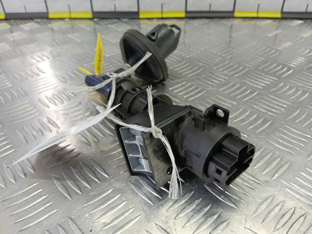 замок зажигания Fiat Doblo 1.4 MT (77 л.с.)Doblo  I рестайлинг (2005—2015) Минивэн 46819068, 8450 рублей, Москва