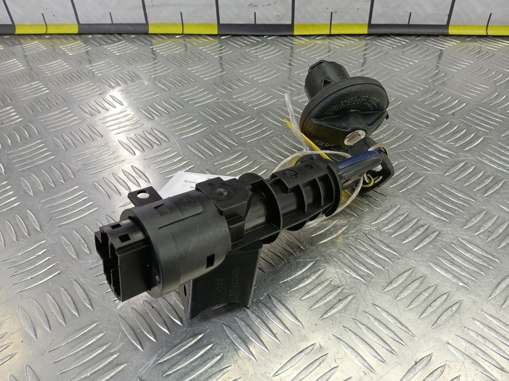 замок зажигания Fiat Doblo 1.4 MT (77 л.с.)Doblo  I рестайлинг (2005—2015) Минивэн 46819068, 8450 рублей, Москва