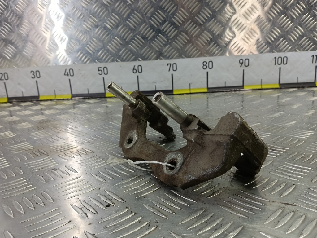 скоба суппорта MAZDA 3  BP4K33281B, 1210 рублей, Москва