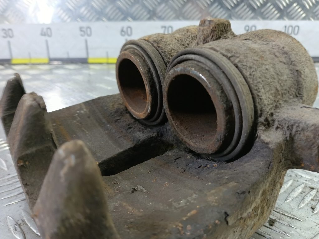 суппорт LAND ROVER DISCOVERY  SEG500040, 2010 рублей, Москва