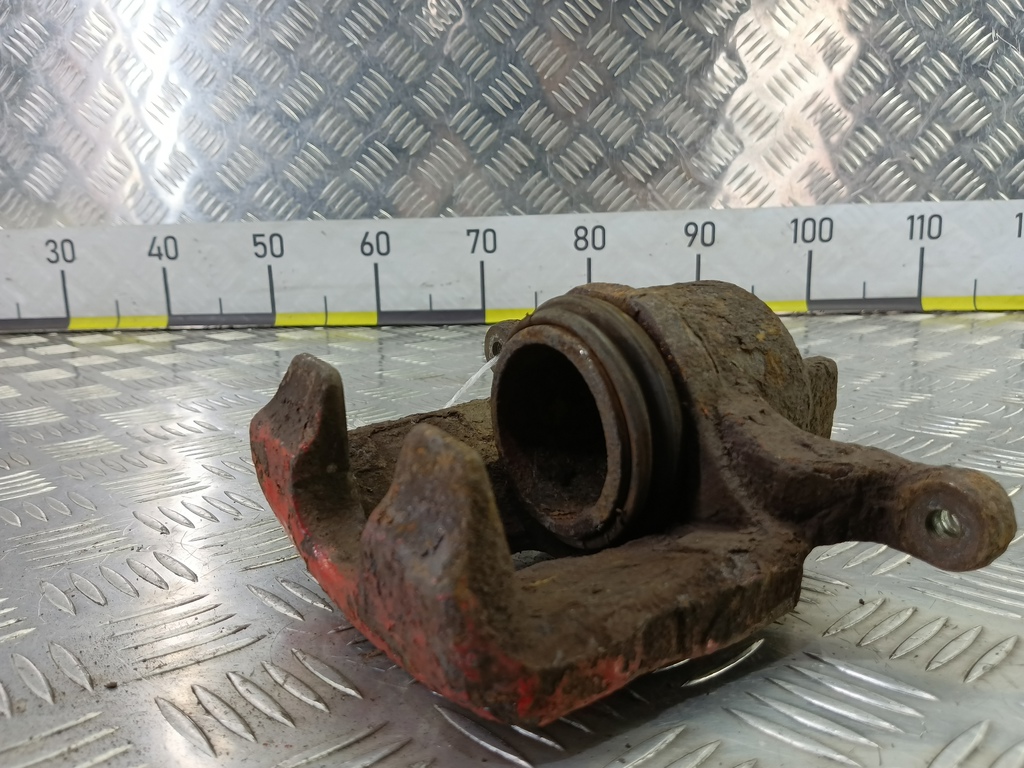 суппорт MITSUBISHI L200  2.5 DI-D MT (136 л.с.)L200  IV (2006—2014) Пикап 4605A202, 2360 рублей, Москва