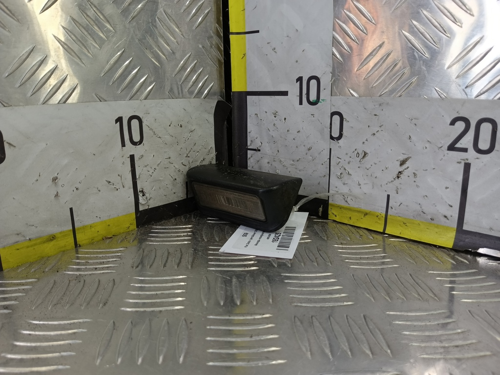 фонарь номерного знака Fiat Doblo 1.4 MT (77 л.с.)Doblo  I рестайлинг (2005—2015) Минивэн 46814089, 520 рублей, Москва