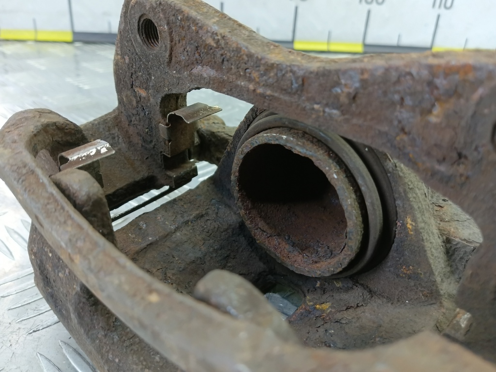 суппорт Kia Ceed  581301H000, 1780 рублей, Москва