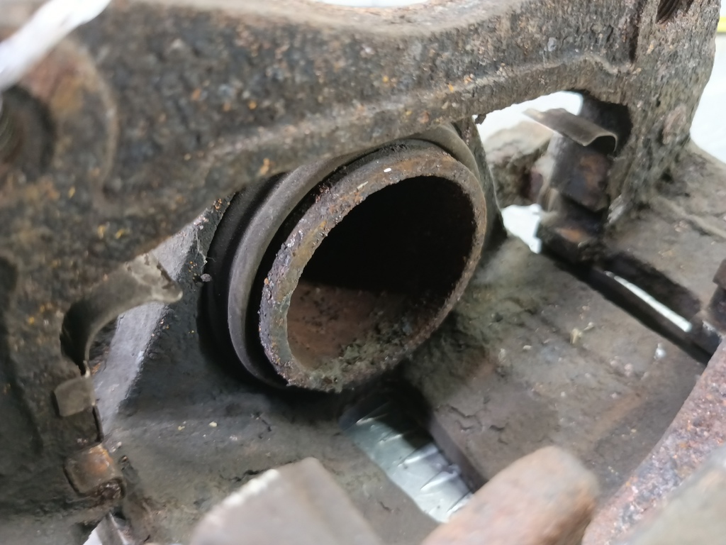 суппорт Kia Ceed  581301H000, 1780 рублей, Москва