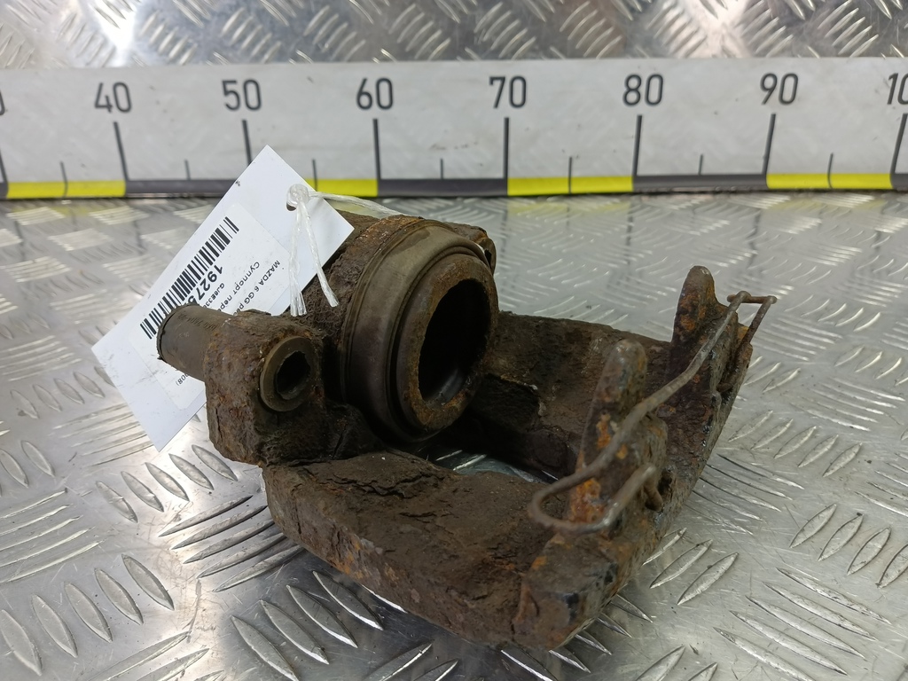 суппорт MAZDA 6  GJ6E3361XC, 3160 рублей, Москва