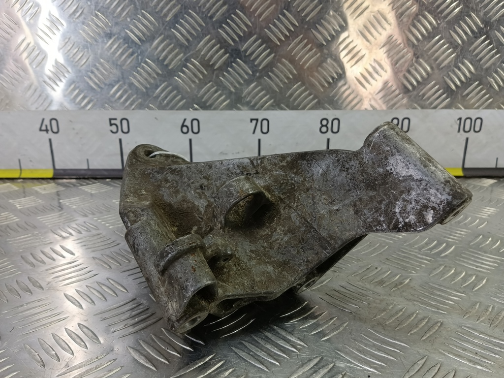 кронштейн двигателя (двс) Volkswagen Crafter  076199307, 520 рублей, Москва