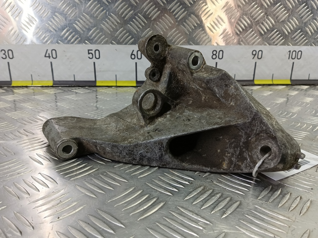 кронштейн двигателя (двс) Volkswagen Crafter  076199307, 520 рублей, Москва