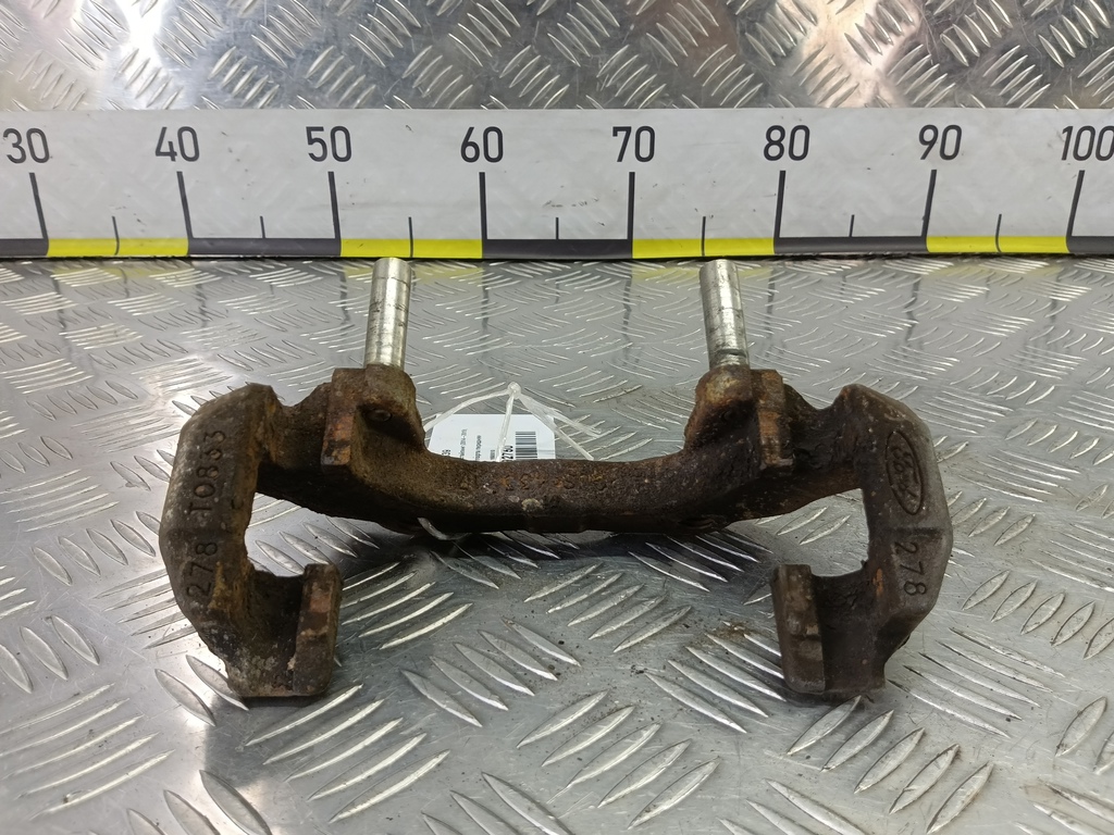 скоба суппорта FORD Focus 2.0 AMT (160 л.с.)Focus  III рестайлинг (2014—2019) Седан 1695010, 5350 рублей, Москва