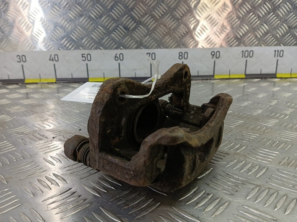 суппорт Hyundai MATRIX 1.6 MT (103 л.с.)Matrix  I рестайлинг (2005—2008) Минивэн 5813017400, 3050 рублей, Москва