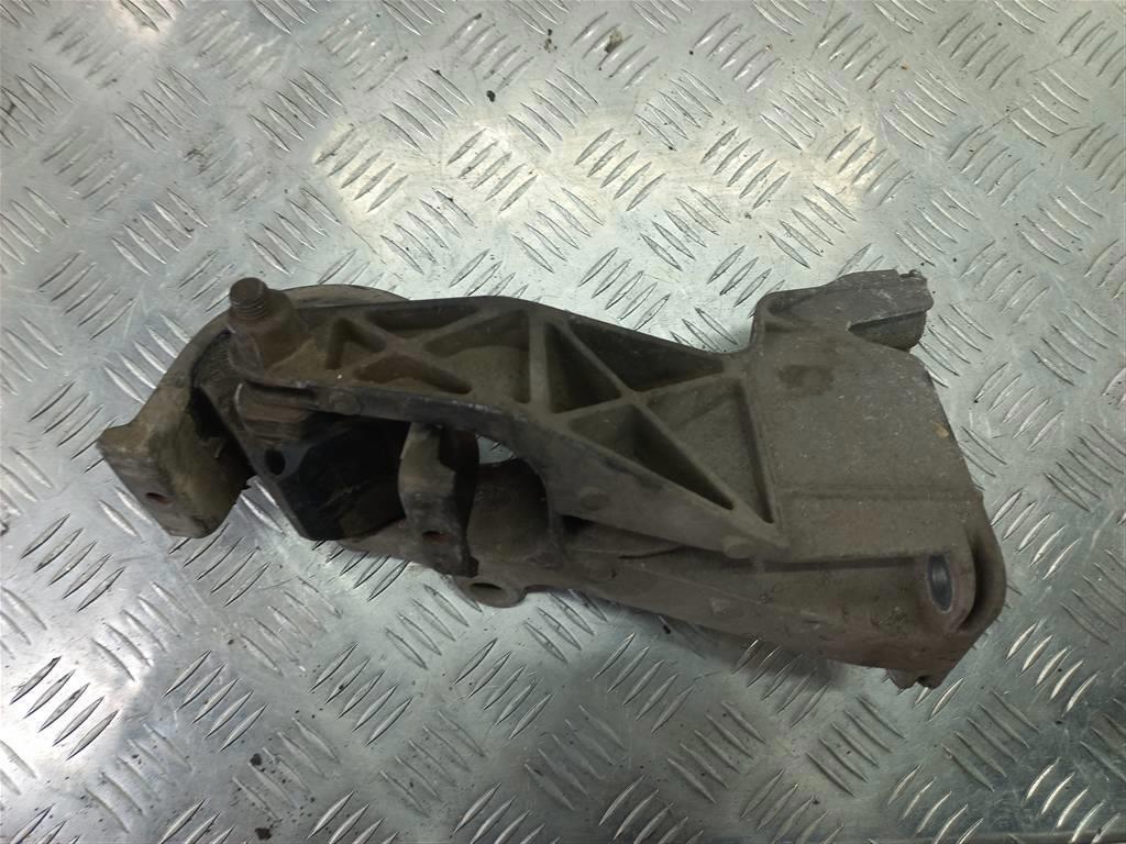 кронштейн двигателя (двс) Volkswagen Transporter  7H0199343, 3279 рублей, Москва