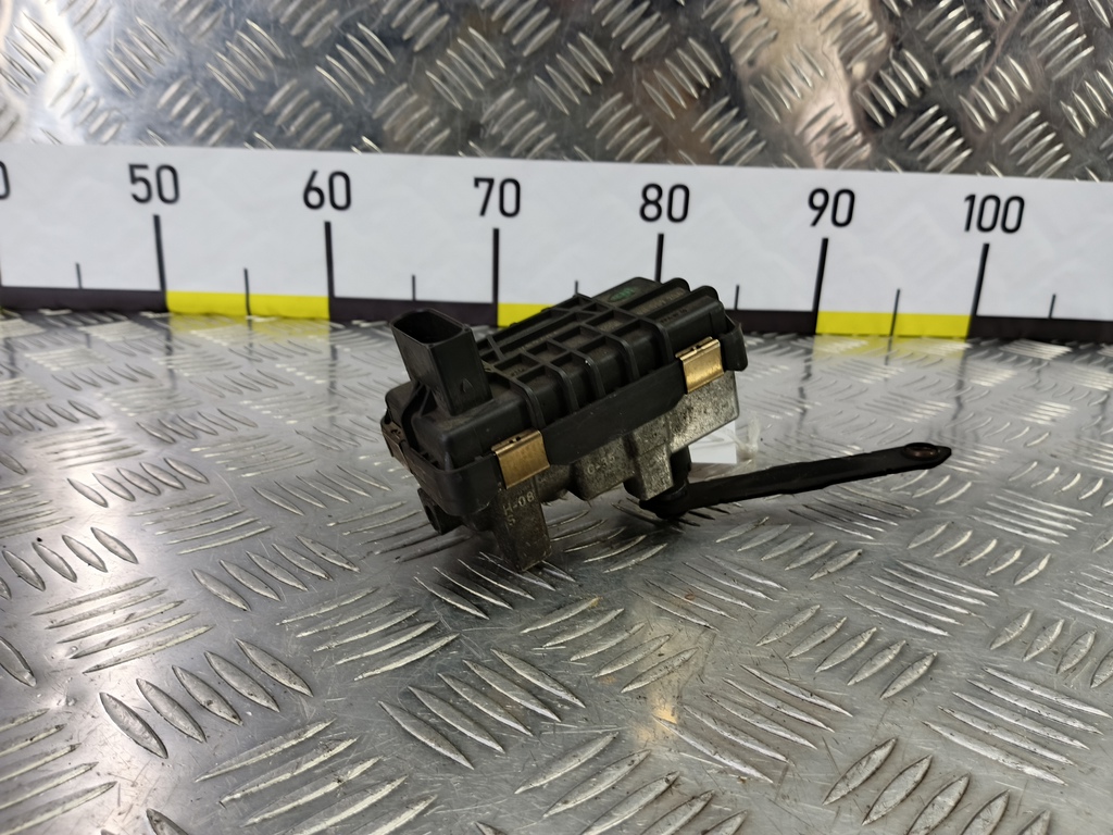 активатор турбины Jaguar XF 2.7 AT (207 л.с.)XF  I (2007—2011) Седан 6NW009206, 5000 рублей, Москва