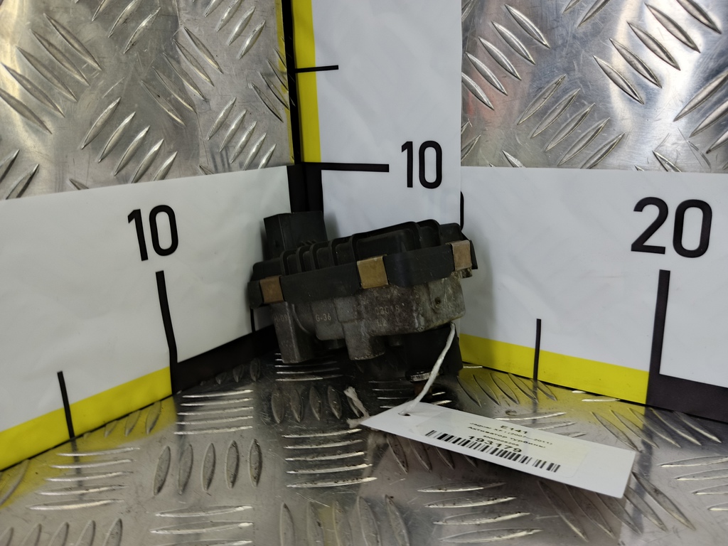 активатор турбины Jaguar XF 2.7 AT (207 л.с.)XF  I (2007—2011) Седан 6NW009206, 5000 рублей, Москва