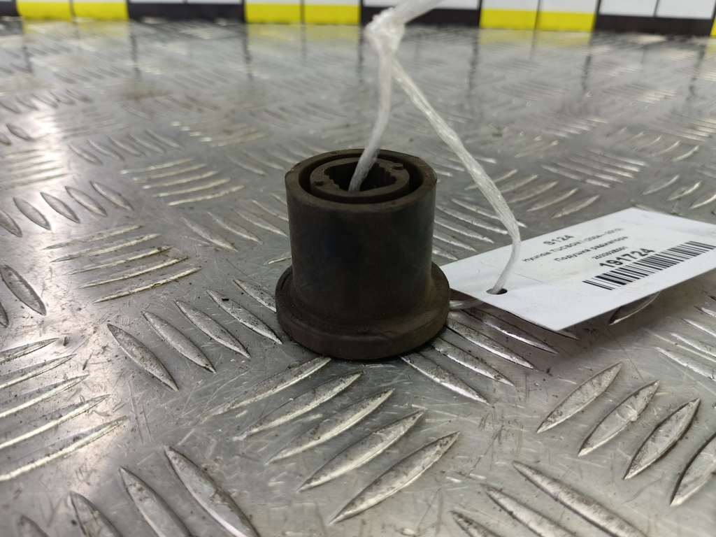 подушка радиатора Hyundai TUCSON 2.0 CRDi AT (112 л.с.)Tucson  I (2004—2011) Внедорожник 253352E001, 520 рублей, Москва