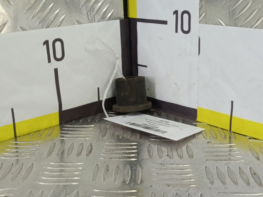 подушка радиатора Hyundai TUCSON 2.0 CRDi AT (112 л.с.)Tucson  I (2004—2011) Внедорожник 253352E001, 520 рублей, Москва