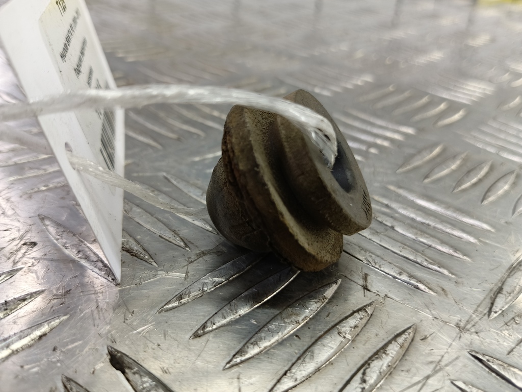 подушка радиатора Hyundai SANTA FE  2533626000, 630 рублей, Москва