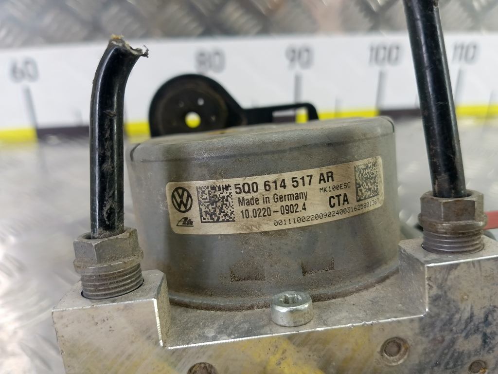 блок abs AUDI A3 (8V) 2016-2019  5Q0614517AR, 6150 рублей, Москва