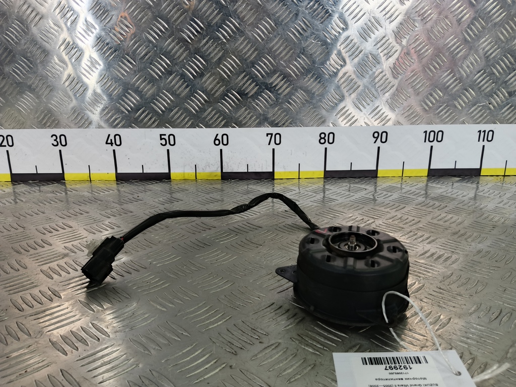 моторчик вентилятора SUZUKI Grand Vitara 2.0 4WD MT (140 л.с.)Grand Vitara  II (2005—2008) Внедорожник 1712065J00, 1210 рублей, Москва