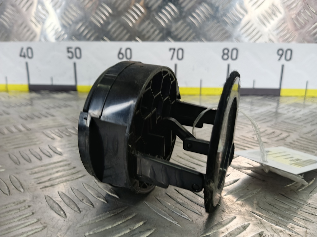 решетка воздуховода SUZUKI Grand Vitara 2.0 4WD MT (140 л.с.)Grand Vitara  II (2005—2008) Внедорожник 7363064J01BWJ, 2700 рублей, Москва