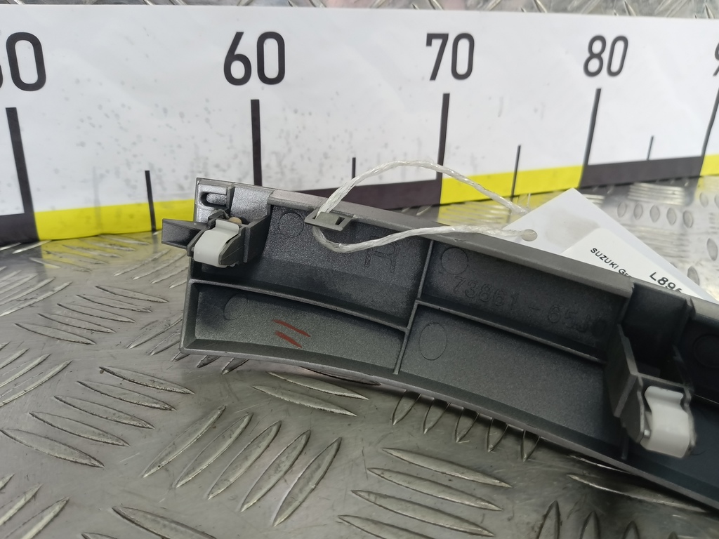 накладка декоративная SUZUKI Grand Vitara 2.0 4WD MT (140 л.с.)Grand Vitara  II (2005—2008) Внедорожник 7386065J0, 630 рублей, Москва