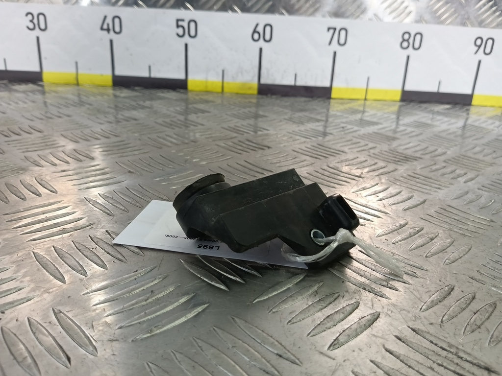 подушка радиатора SUZUKI Grand Vitara 2.0 4WD MT (140 л.с.)Grand Vitara  II (2005—2008) Внедорожник 9539164J00, 520 рублей, Москва