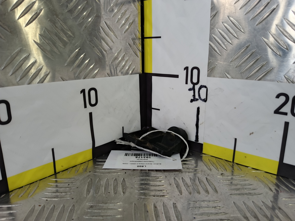 подушка радиатора SUZUKI Grand Vitara 2.0 4WD MT (140 л.с.)Grand Vitara  II (2005—2008) Внедорожник 9539164J00, 520 рублей, Москва