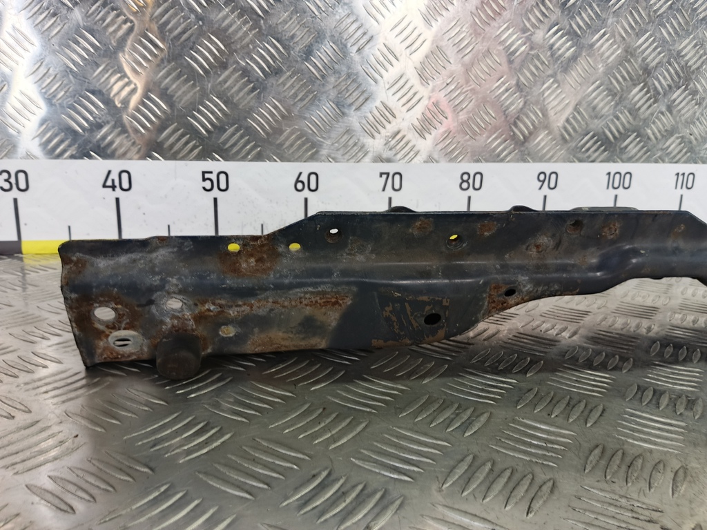 панель (телевизор) SUZUKI Grand Vitara 2.0 4WD MT (140 л.с.)Grand Vitara  II (2005—2008) Внедорожник 5823065J00, 1320 рублей, Москва