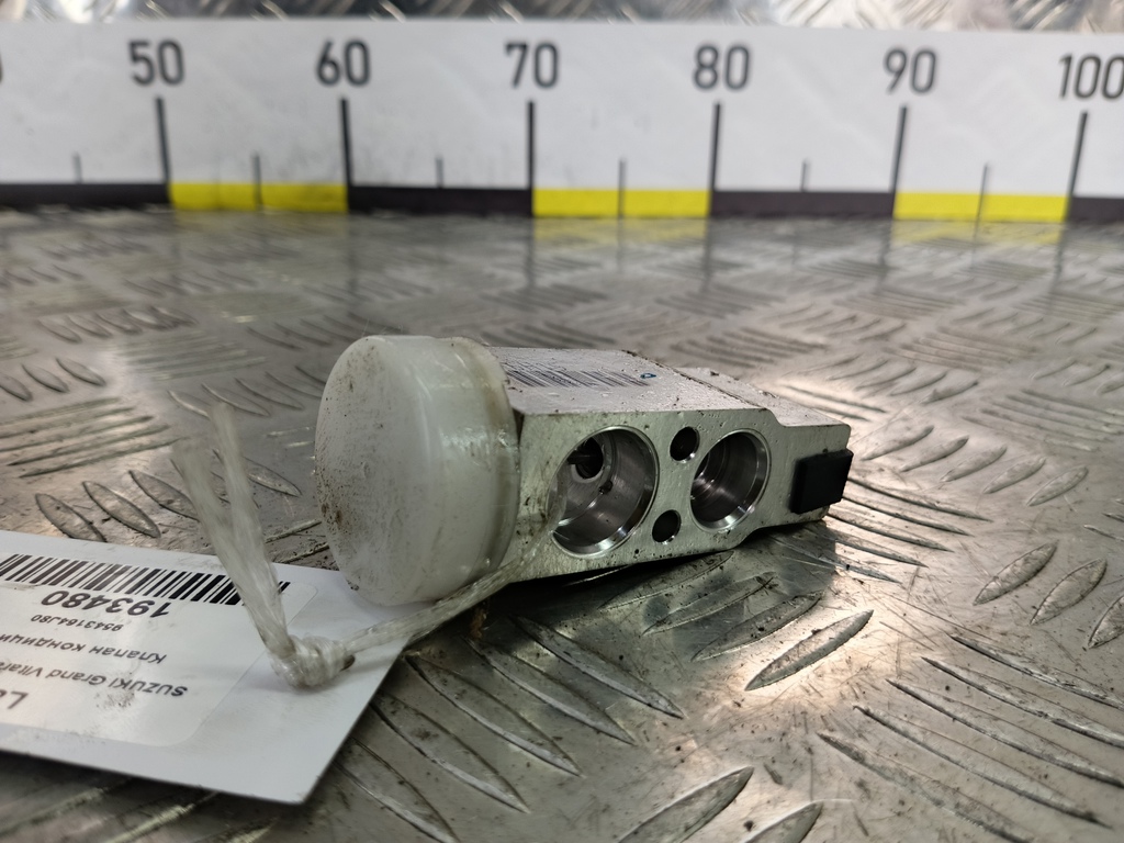 клапан кондиционера SUZUKI Grand Vitara 2.0 4WD MT (140 л.с.)Grand Vitara  II (2005—2008) Внедорожник 9543164J80, 750 рублей, Москва